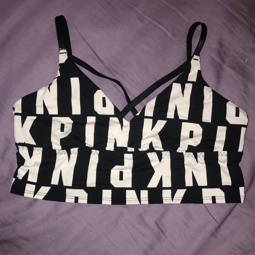 victoria’s secret pink sports bra